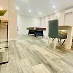 Centrally located duplex: Madrid Río-Palacio Real LINNEO