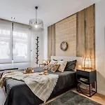 Makere- 1 Bedroom Apartment In Almagro