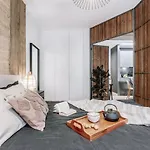 Makere- 1 Bedroom Apartment In Almagro