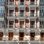 Eric Voekel Boutique Apartments - Madrid Suites