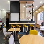 Holiday Inn Madrid - Las Tablas By Ihg