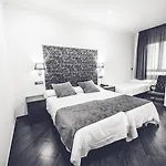 Hostal Sol Los Angeles