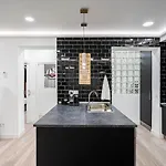Noviciado Apartment