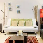 Cozy Apartment In Madrid 70 M² Pool