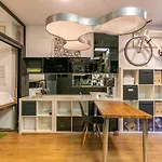Homeabout Madrid Río Apartment
