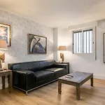 HOMEABOUT Eraso Apartments
