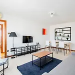 Modern And Bright Apartment Plaza Eliptica -Magin