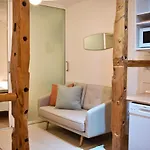 Tesoro Apartment Malasana