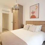 Luxury Flat Next To Gran Via Madrid