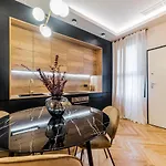 Elite Suite By Edsam, In Madrid