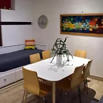 Opera-Suites Luxury La Boheme, In The Very Center Of Madrid.
