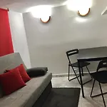 Agradable Apartamento En Zona Malasana Madrid