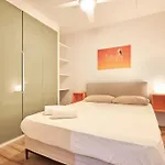 Apartamento Con Encanto En Sol - Madrid #B