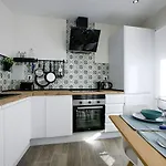 Casa Marmel Plaza Castilla