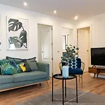 City Center 2Bd Private Apt Puerta El Sol + Ac