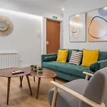 2 Bedrooms 2 Bathrooms Furnished - Retiro - Stylish - Mintystay