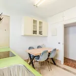 Apartamento En Atocha Para 10 Personas