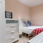 Cozy Apartment - 1 Bedroom