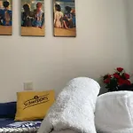 Silencioso, Luminoso Y Familiar Apartamento