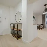 Cozy&New Apartment Para 6Pax En La Plaza De Tirso