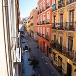 Stylish Apartment In The Centre Of Madrid-Malasana