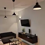 Loft En Madrid Junto Al Metro.