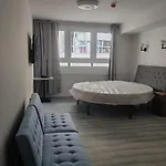 Hostal Golden 21***