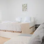 For You Rentals Encantador Y Unico Estudio Temporal En Tetuan Madrid Mlu1º1