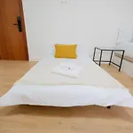 For You Rentals Encantador Y Unico Estudio Temporal En Tetuan Madrid Mlu1º2