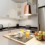 Pelayo, Moderno Apartamento Para Dos En Chueca