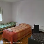 Habitaciones En Piso Con Bano Y Cocina Compartido