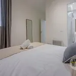 Nuevo Apt De 7 Pax En El Corazon De Malasana