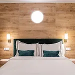 New Best Location In Central Madrid Loft