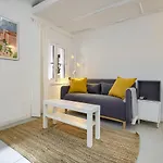 Charming Latina Center - Estancias Temporales