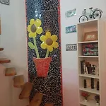 Centrico Y Cosmopolita