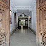Modern Apartment In Chueca Inf3Iz4