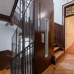 Modern Apartment In Chueca Inf3Iz4