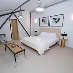 Elegant And Luxurious Apartment Temporal In Madrid Pdd5