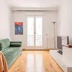 Beautiful Flat With Pool In The Center-S-Marc