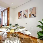 Authentic Apartment In Madrid-Comenda-1-De