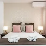 Nice Apartment Near Gran Via Val27