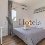 Ayz Joaquin Pol - Auto Check-In Property