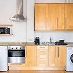 Flat In Barrio De Las Letras / Cervantes20