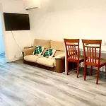Bonito Apartamento. Estadio Wanda - Metro Sanblas