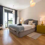 Lujoso Chalet Con Piscina Privada, Jardin Y Domotica En Puerta De Hierro