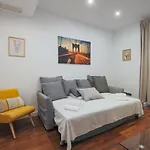 Acogedor Apartamento Junto A La Gran Via2