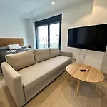 Castilla Luxury 2B Apartment