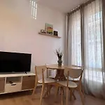 Nice Apartment On Street Level In Vallecas. Pnu