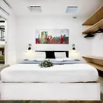 Charming Madrid Principe Pio