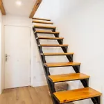 Bright Duplex- 1Bd 1,5 Bth - Sol